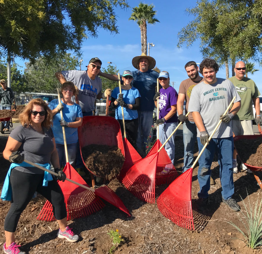 Hunter employees volunteering